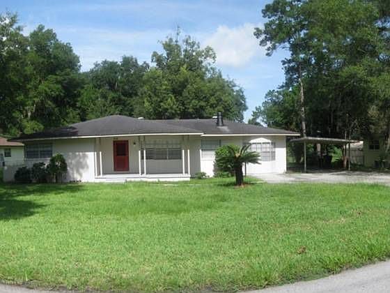 1st image of 218 SE 32nd Ave