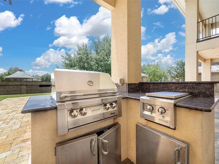 25207 Springwood Lake Dr — Photo 10