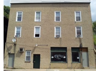 567 S 1st Ave APT 1, Coatesville, PA 19320