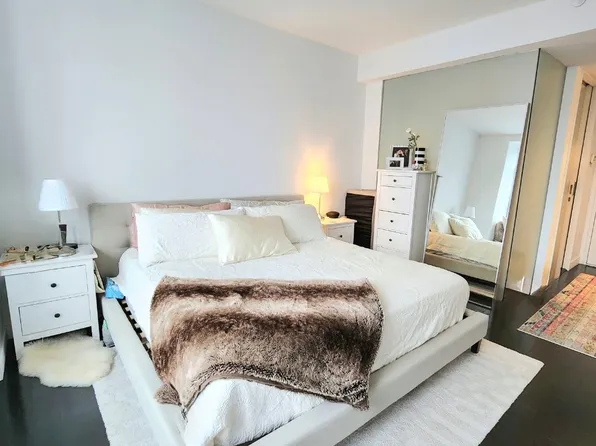123 Washington Street 35E image 3 of 7