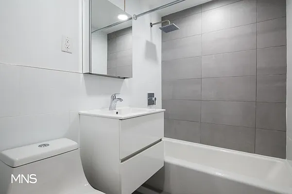 Rented by MNS Marketing | media 17