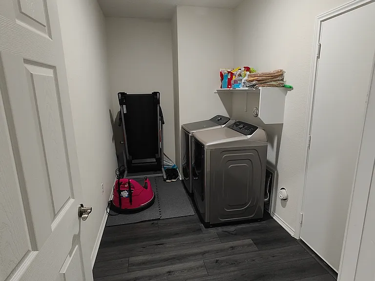 Laundry room & access to Garage space