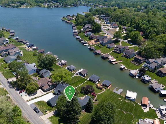 5th image of 279 Crabapple Dr