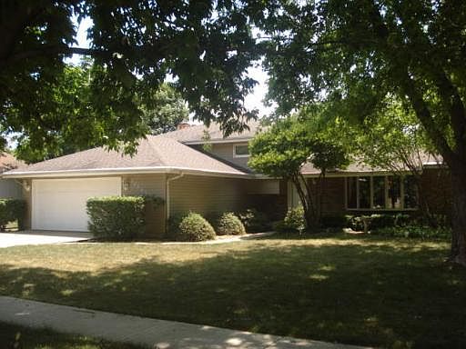 1st image of 25227 W Willow Dr