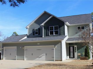 425 Woodington Rd, Hope Mills, NC 28348