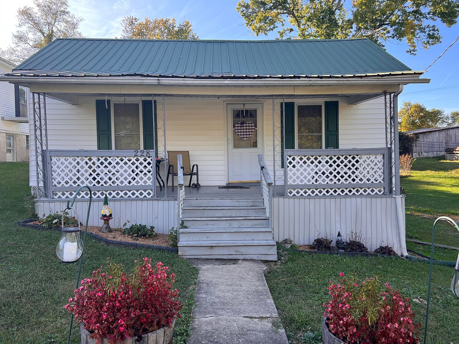 228 College St, Sadieville, KY 40370 Zillow