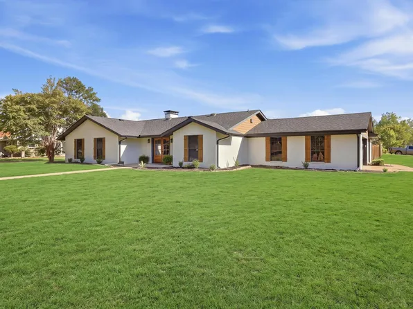 3910 Miranda Dr, Paris, TX 75462