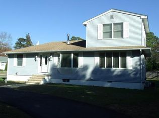 299 Thomas Ave, Little Egg Harbor, NJ 08087