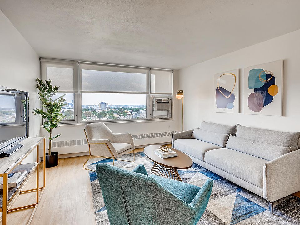 The elements at Sloan's Lake | Denver, CO Apartments