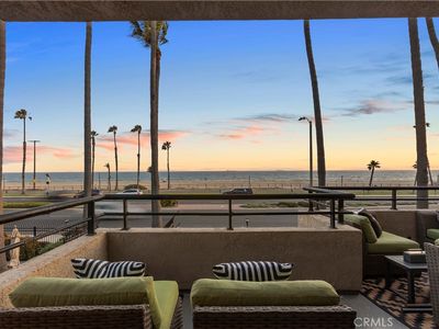 1200 Pacific Coast Hwy APT 214, Huntington Beach, CA, 92648