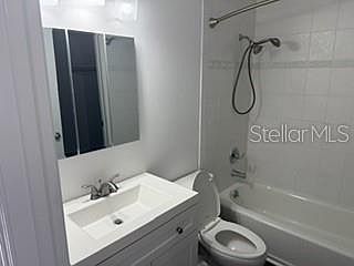 5th image of 1134 RUE DES ROIS #1134
