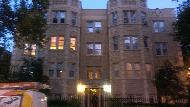 1st image of 6205 N Oakley Ave APT 1N