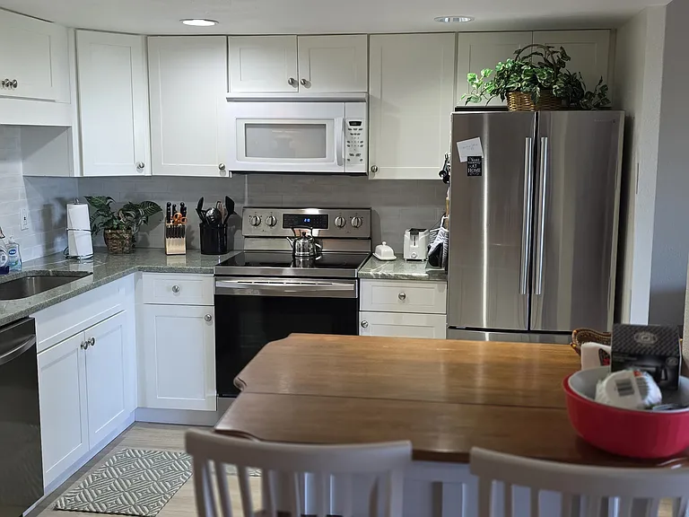 511 Plaza Seville Ct #24 — Photo 18