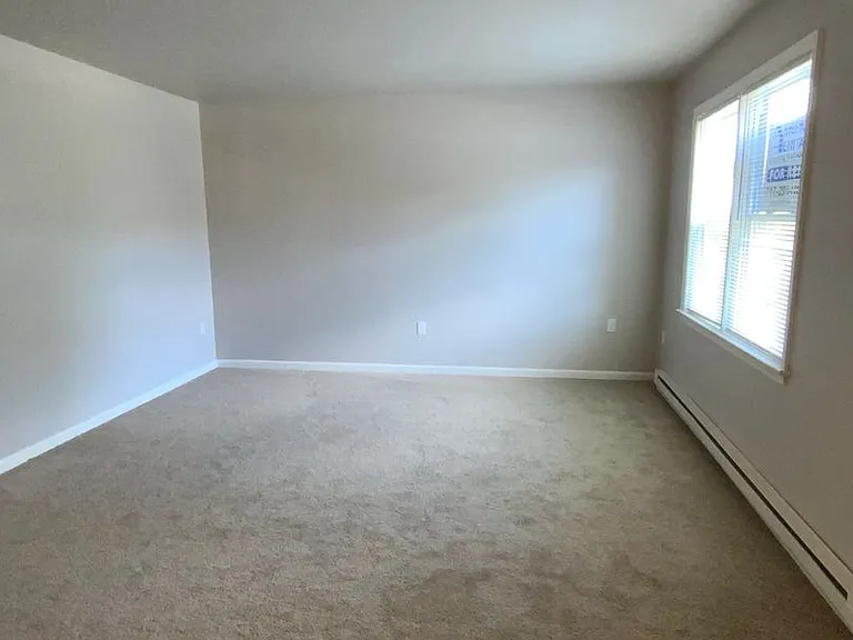 2617 Northfield Dr — Photo 3