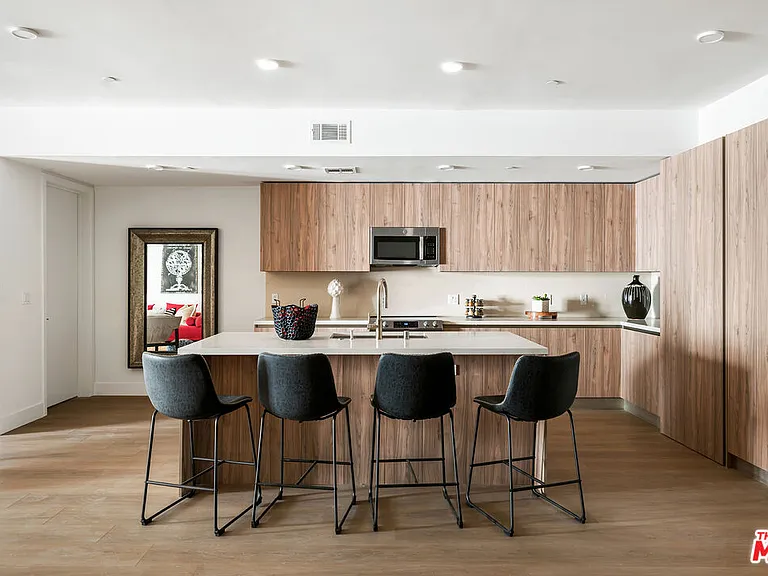 3651 Regal Pl #303 — Photo 9