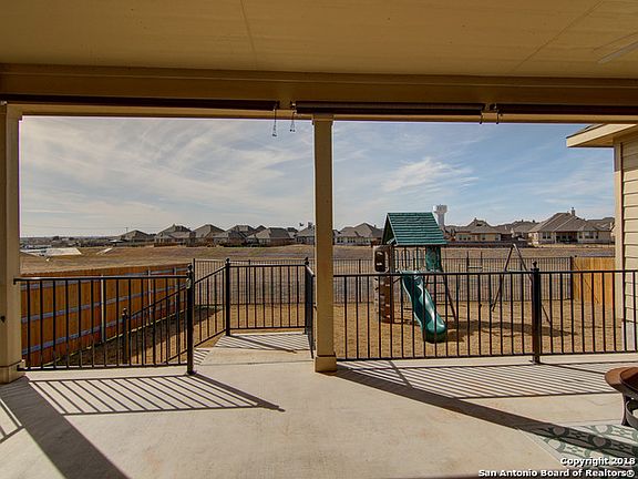 5th image of 6928 Donato Pl