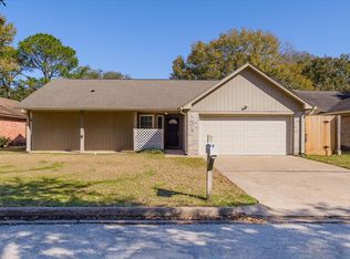 4905 Woodway Ave, Rosenberg, TX 77471