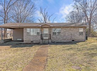 1010 SW 12th Ave, Sheffield, AL 35660