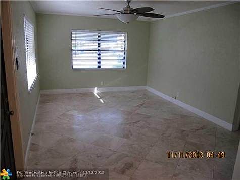 4th image of 3226 McKinley St