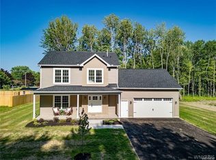 26 Rosalind Dr, Evans, NY