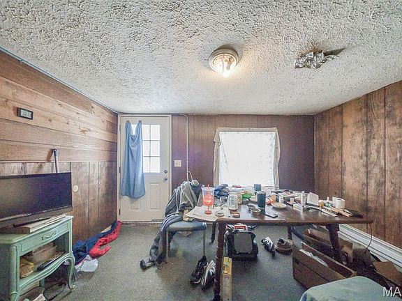 2nd image of 22780 Halberd Dr