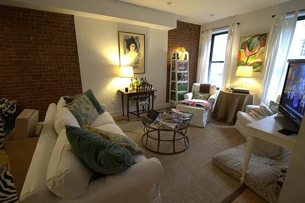 Rented by Town Residential | media 31