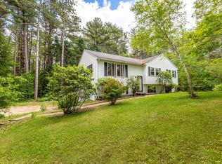 587 Harpswell Islands Rd, Harpswell, ME 04079