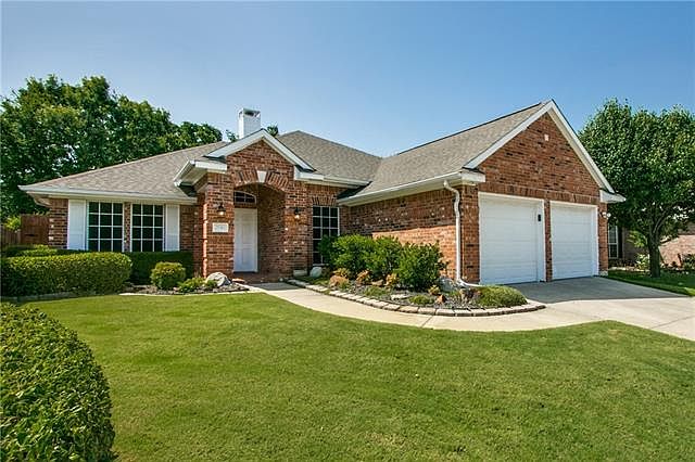 1st image of 2110 Vista Ct