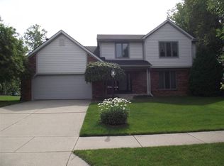 3213 Woodgate Trl, Fort Wayne, IN 46804