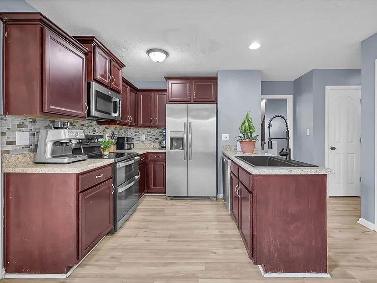 3723 Suiter Rd — Photo 12