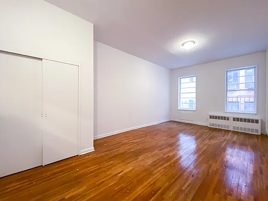 Rented by Compass | media 15