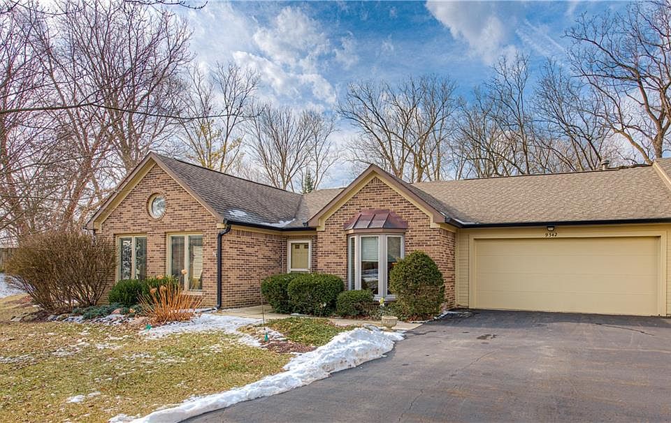 1st image of 9542 Cadbury Cir