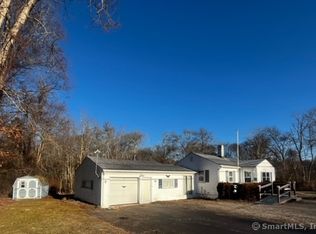 58 Mary Hall Rd, Pawcatuck, CT 06379