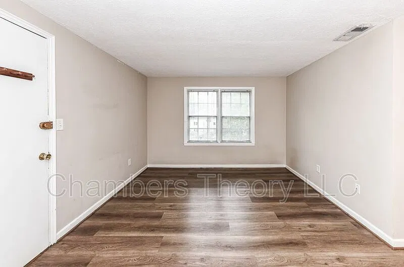 1 bed, 1.0 bath, 539 sqft, $1,800 — Photo 4