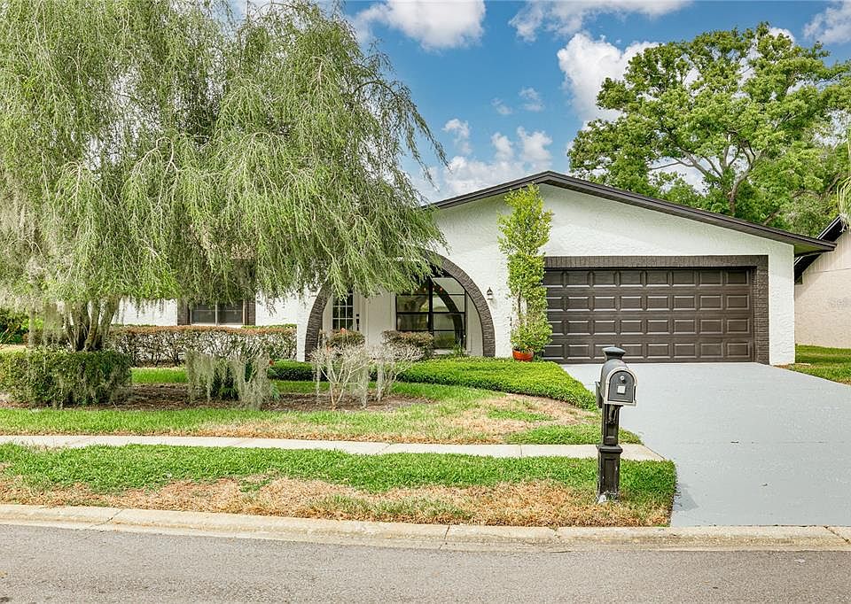 1st image of 3569 FAIRWAY FOREST DRIVE