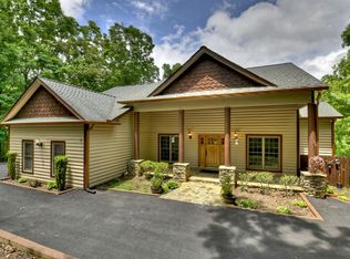127 Bennett Springs Ct, Mineral Bluff, GA 30559