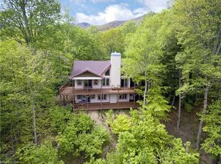 130 Catawba Ln, Waynesville, NC 28786