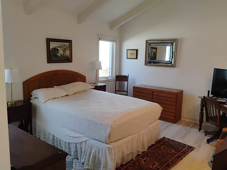 1806 W Oceanfront #B — Photo 6