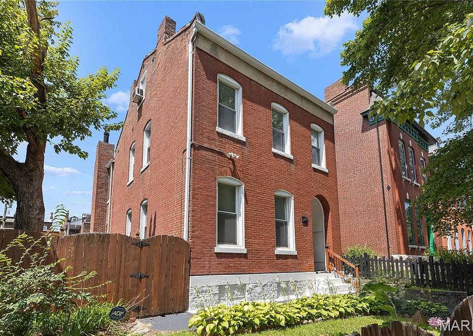 1st image of 2251 Jules St