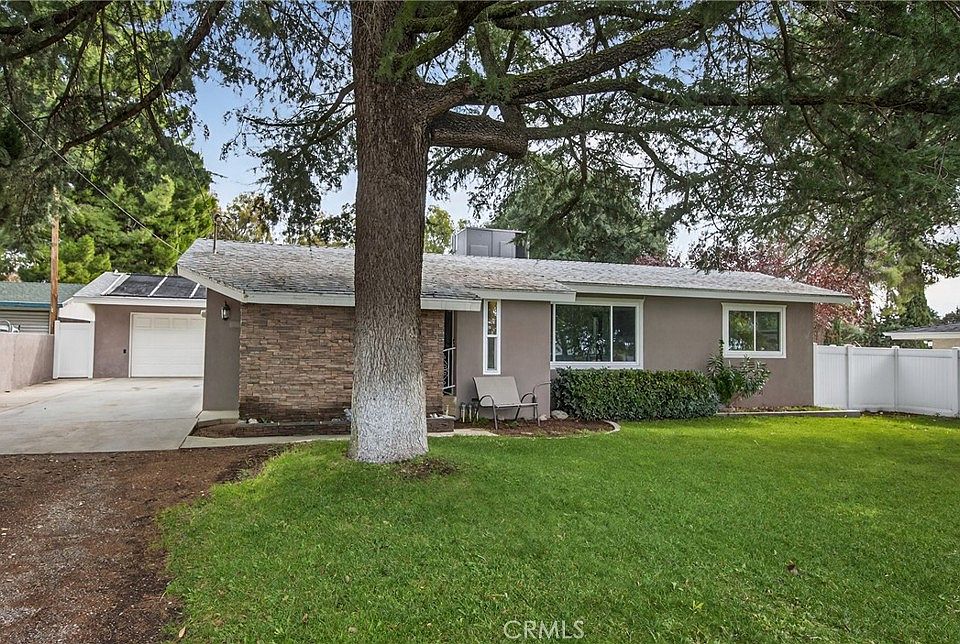 1st image of 10426 Live Oak Ave