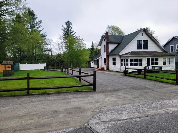 5629 Nys Rte #28N, Newcomb, NY 12852