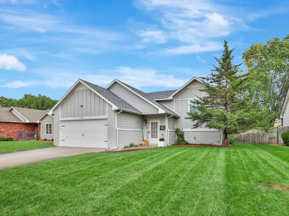 2369 N Sandplum St, Wichita, KS 67205