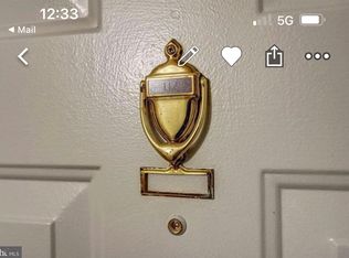 1619 R St NW #4L, Washington, DC 20009