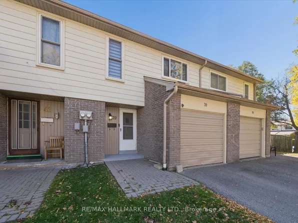 39 Camelot Way #69, Markham, ON L3P 3W2