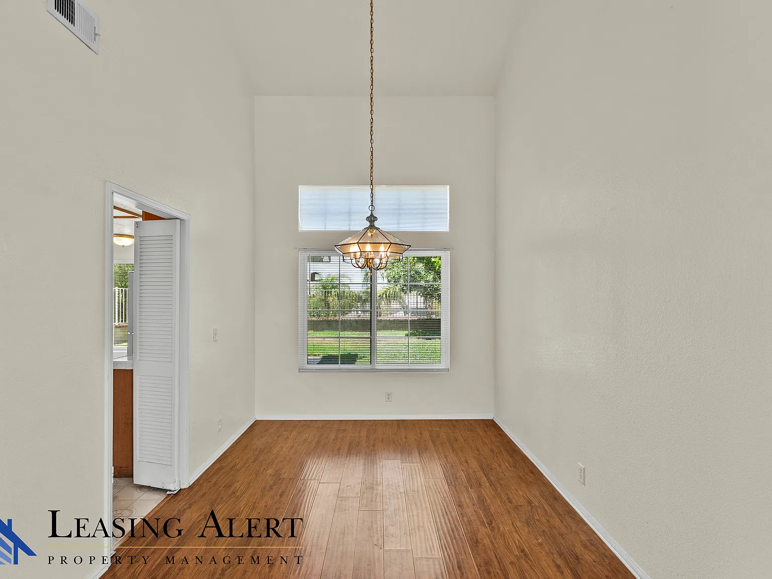 3 bed, 2.5 bath, 1680 sqft, $3,700 — Photo 3