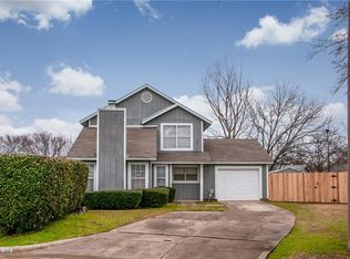 5509 Bridgeton Dr, Arlington, TX 76018