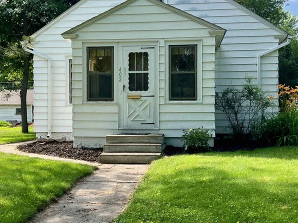 402 W 8th St, Morris, MN 56267