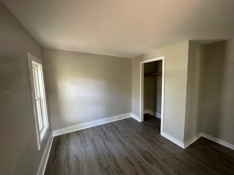 268 Farmington Ave #1 — Photo 1