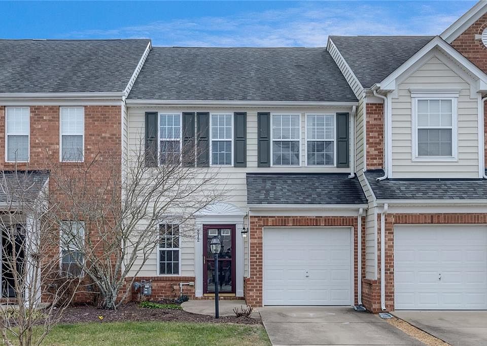 1st image of 212 Ashton Drive