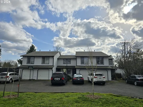 14306 SE Stark St, Portland, OR 97233